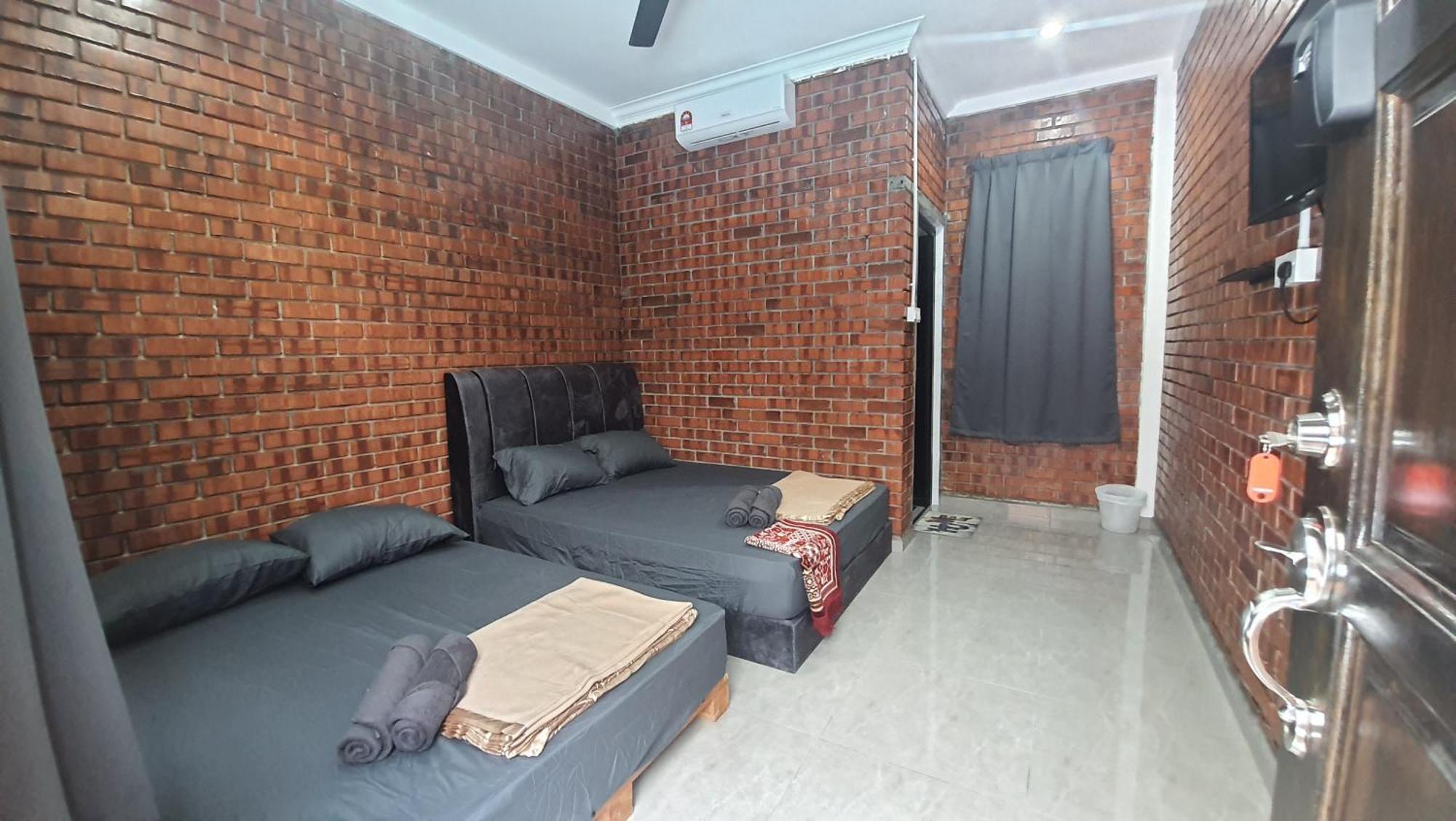 Rumamataayer Islam Semabok Perdana - Homestay *